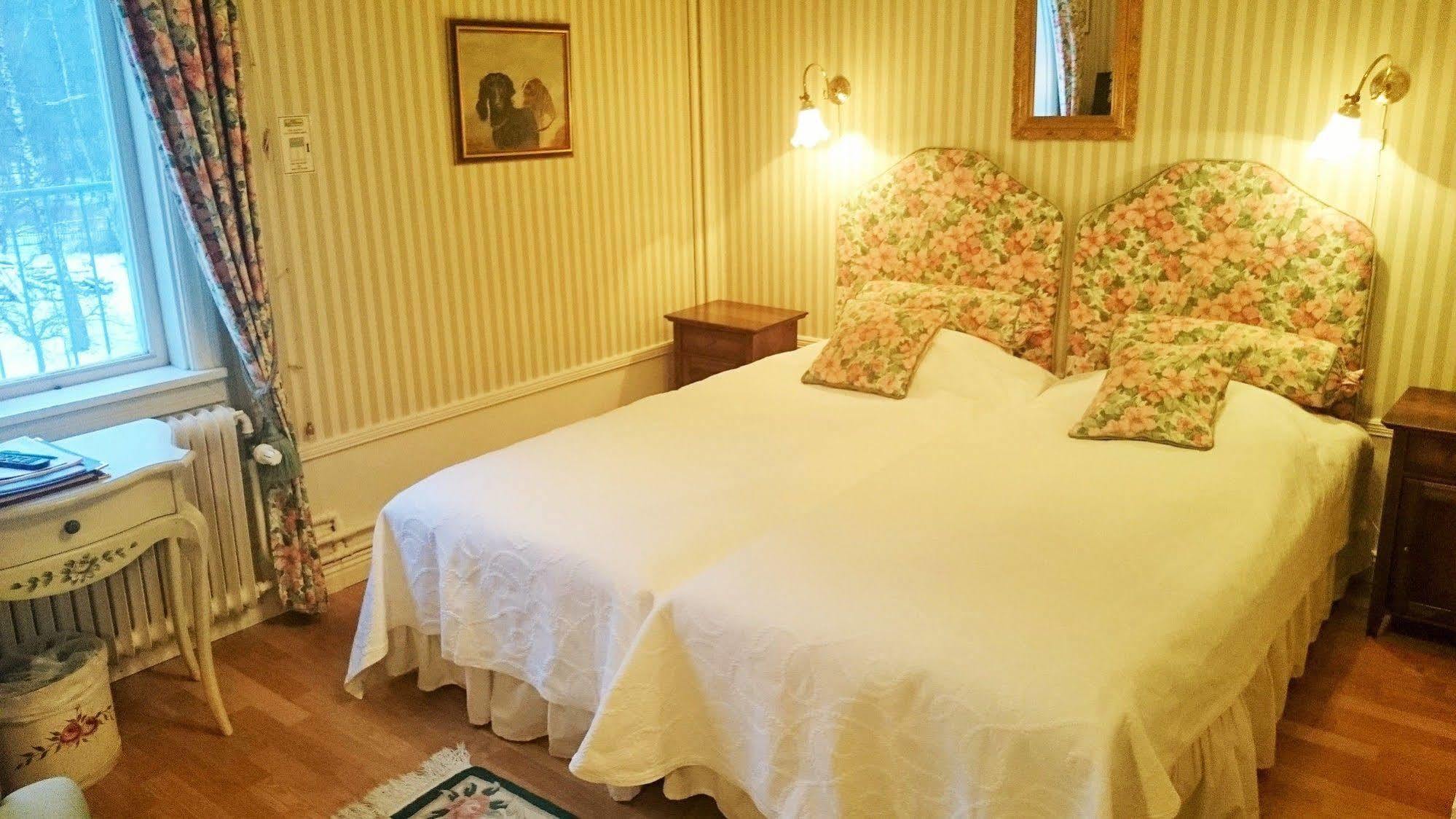Hotell Torpa Pensionat - Sweden Hotels Södertälje Eksteriør billede
